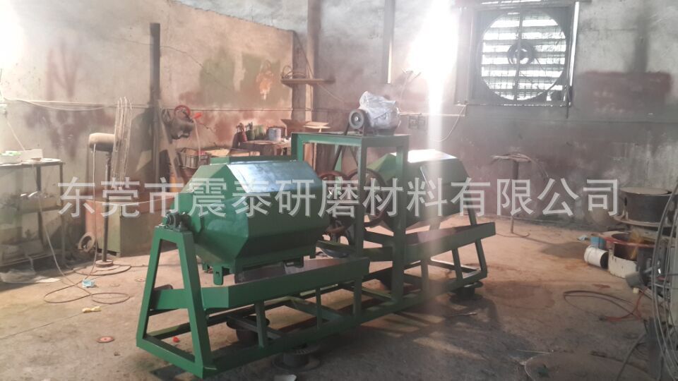 雙聯(lián)橄欖滾筒研磨機(jī)